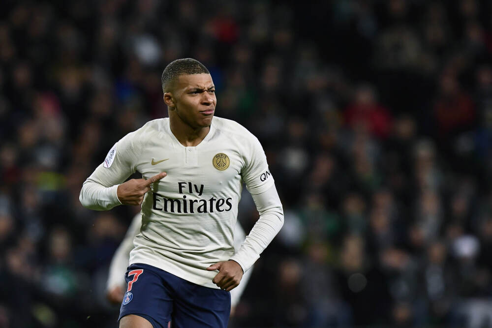 “林都”伊春 玉树琼枝迎客来